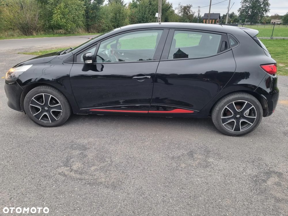 Renault Clio - 8