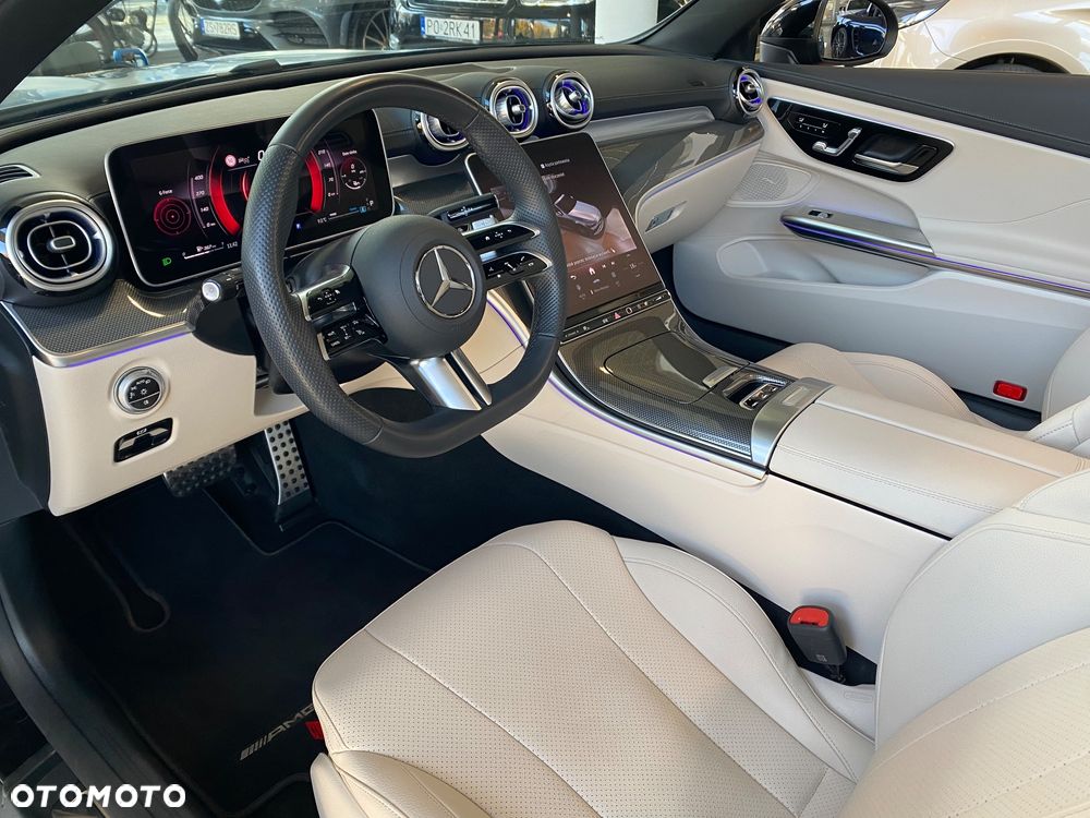 Mercedes-Benz CLE - 26