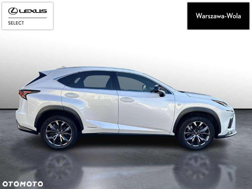 Lexus NX 300h F Sport Edition AWD - 8