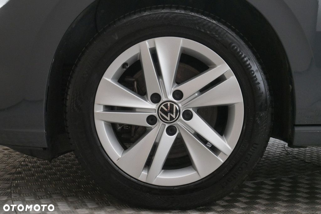 Volkswagen Golf - 14