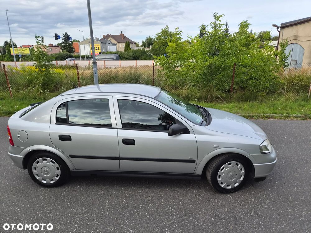 Opel Astra 1.4 Selection - 6