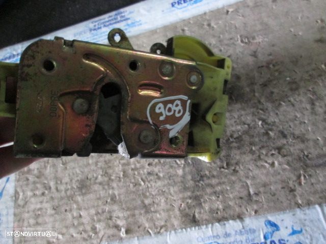 Fecho XS41A21812CE FORD FOCUS 1999 FD ELETRICO - 1