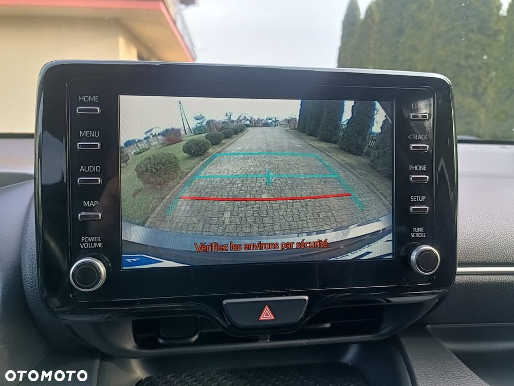 Toyota Yaris Hybrid 1.5 Executive - 11