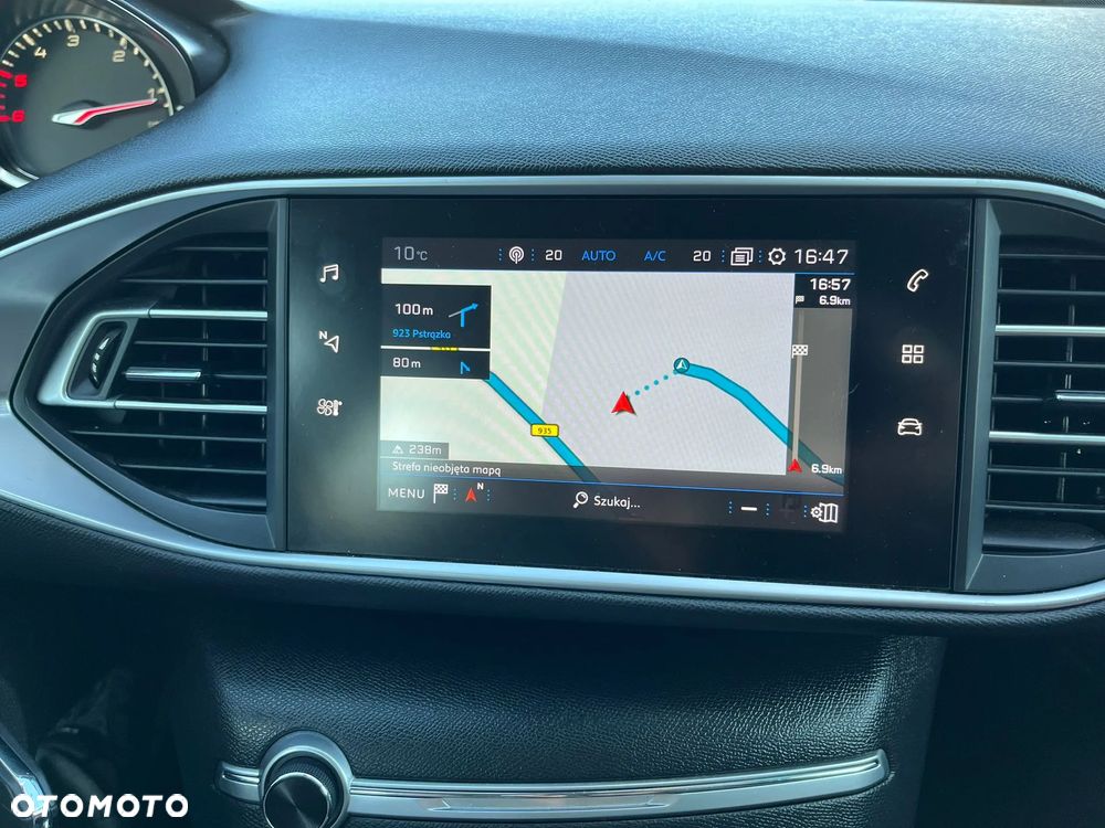 Peugeot 308 1.5 BlueHDi Allure Pack S&S - 8