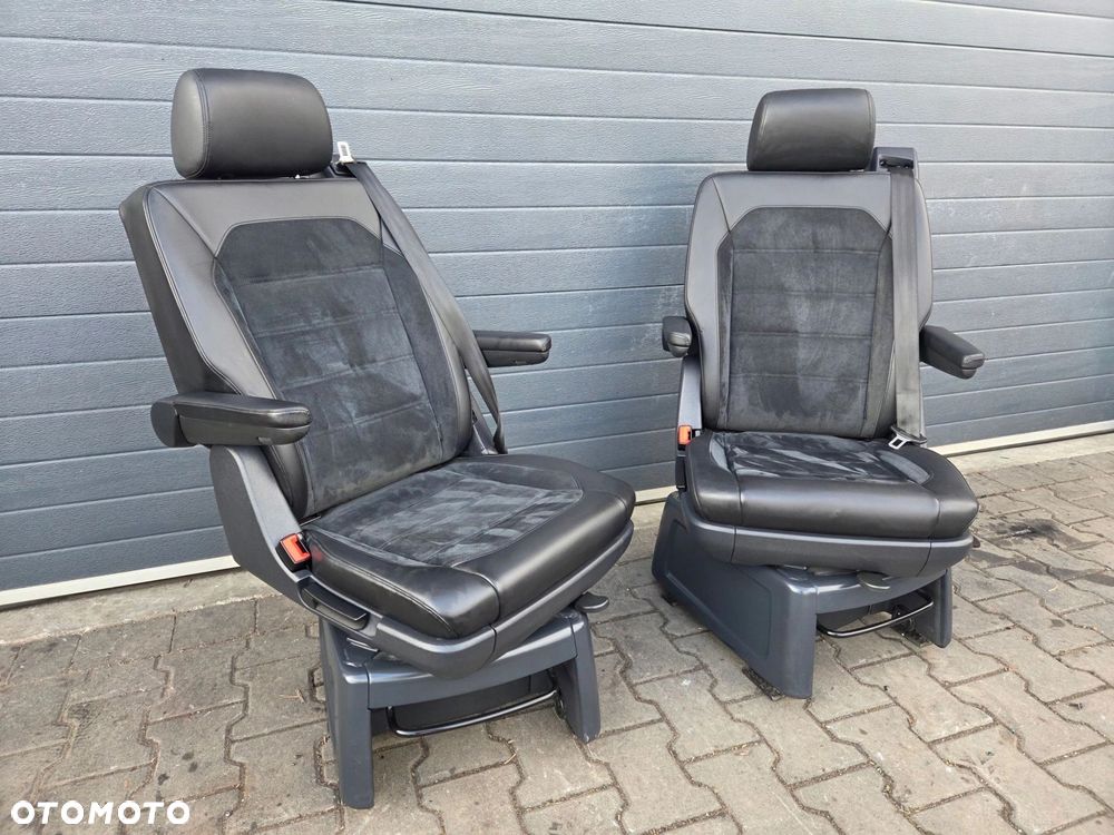 VW T6 MULTIVAN HIGHLINE fotel obrotowy tył drugi rząd skóra alcantara - 3