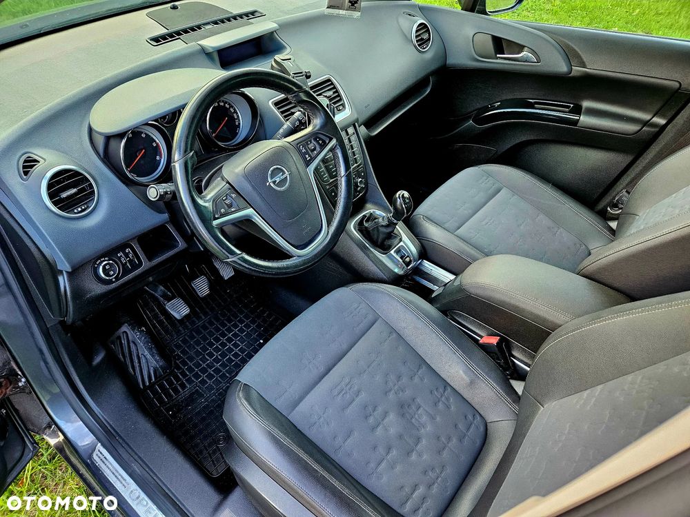 Opel Meriva 1.7 CDTI Cosmo - 3