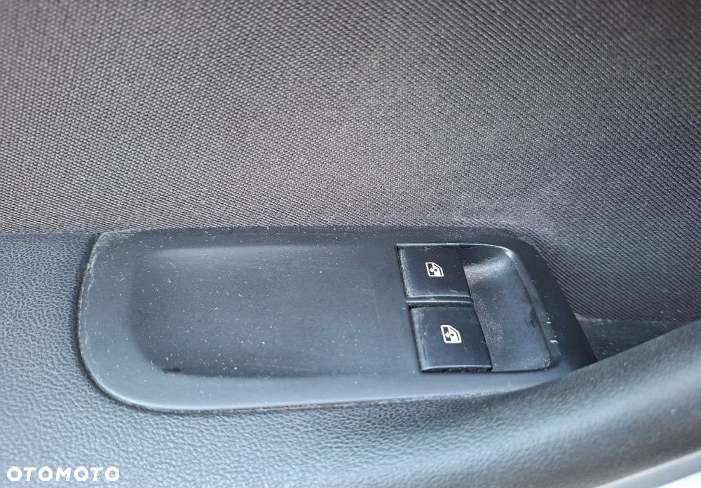 Opel Zafira - 21