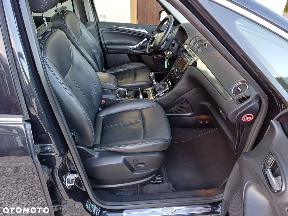 Ford S-Max 2.0 TDCi Titanium - 22