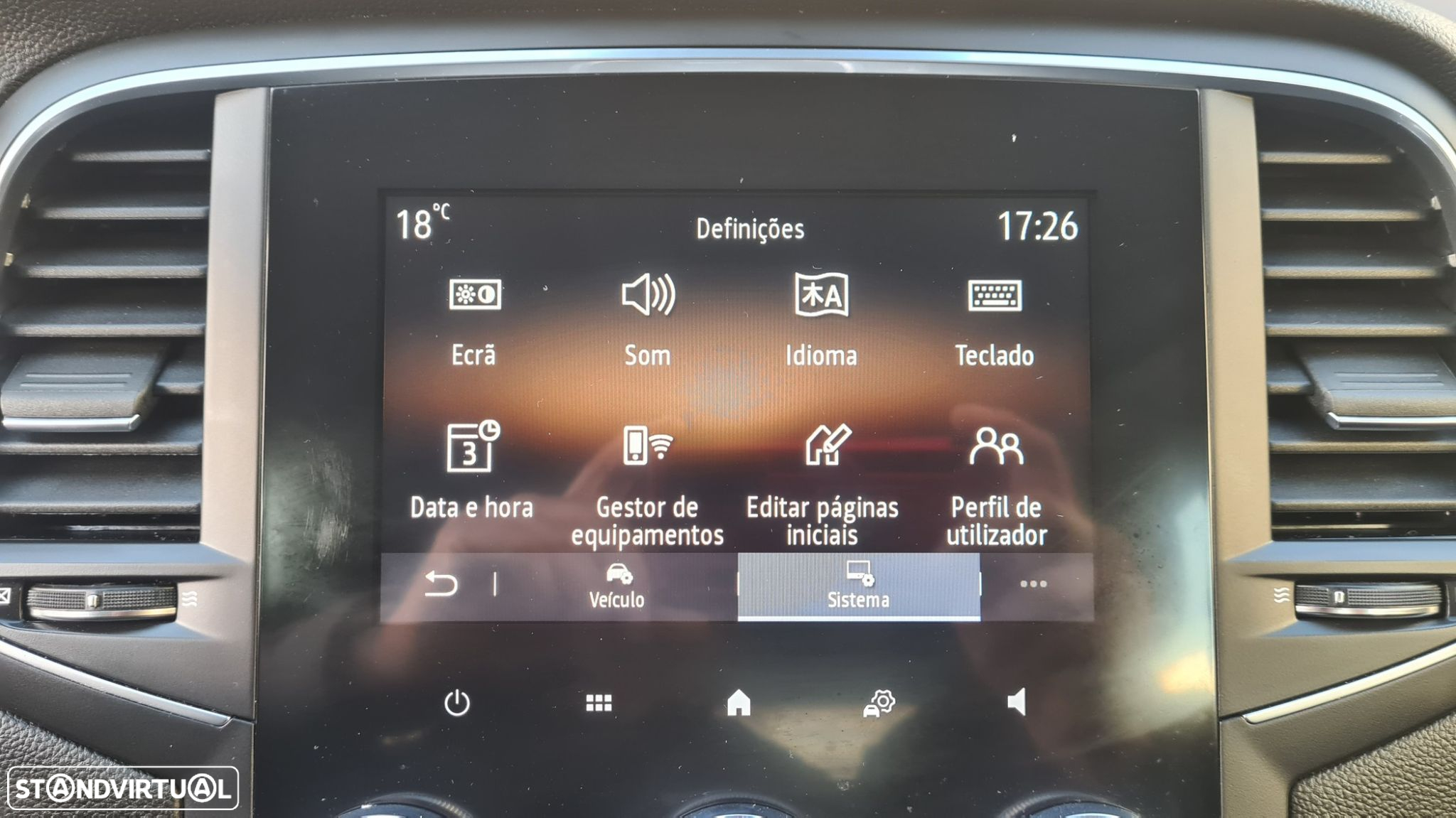 Renault Mégane 1.5 Blue dCi Intens EDC - 26