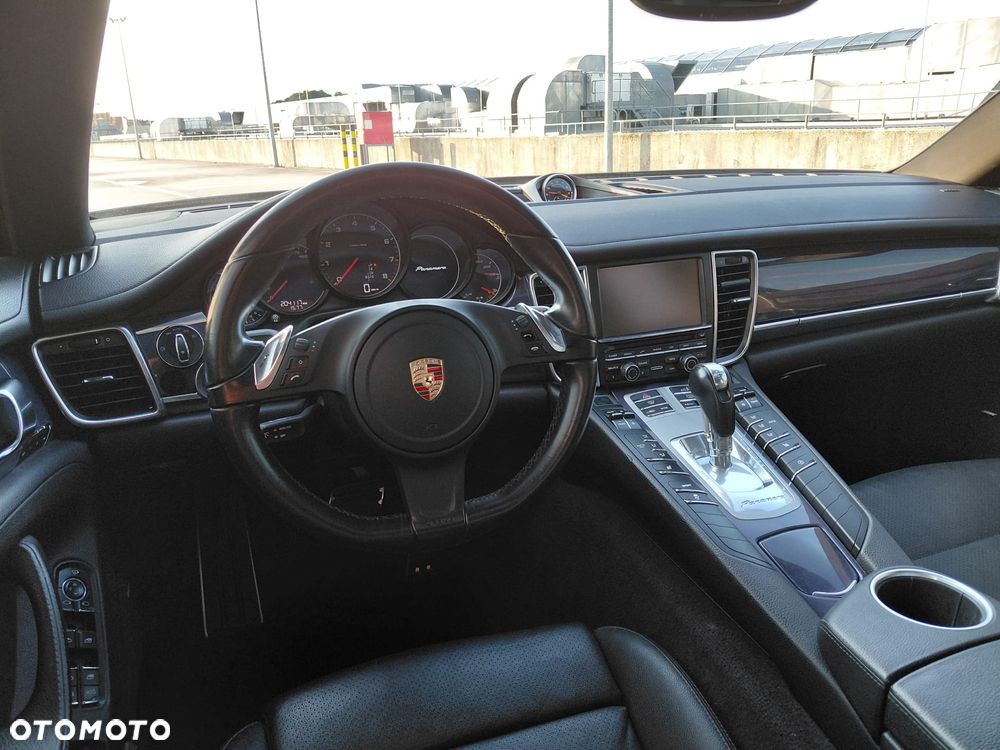 Porsche Panamera PDK Edition - 9