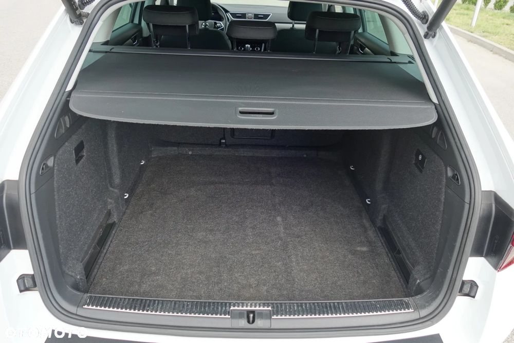 Skoda Superb 2.0 TDI SCR 4x4 Style DSG - 15