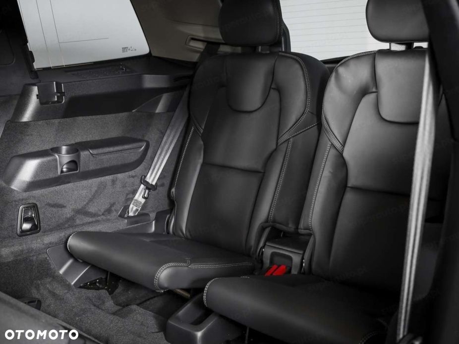 Volvo XC 90 B5 B AWD Ultra Dark 7os - 21