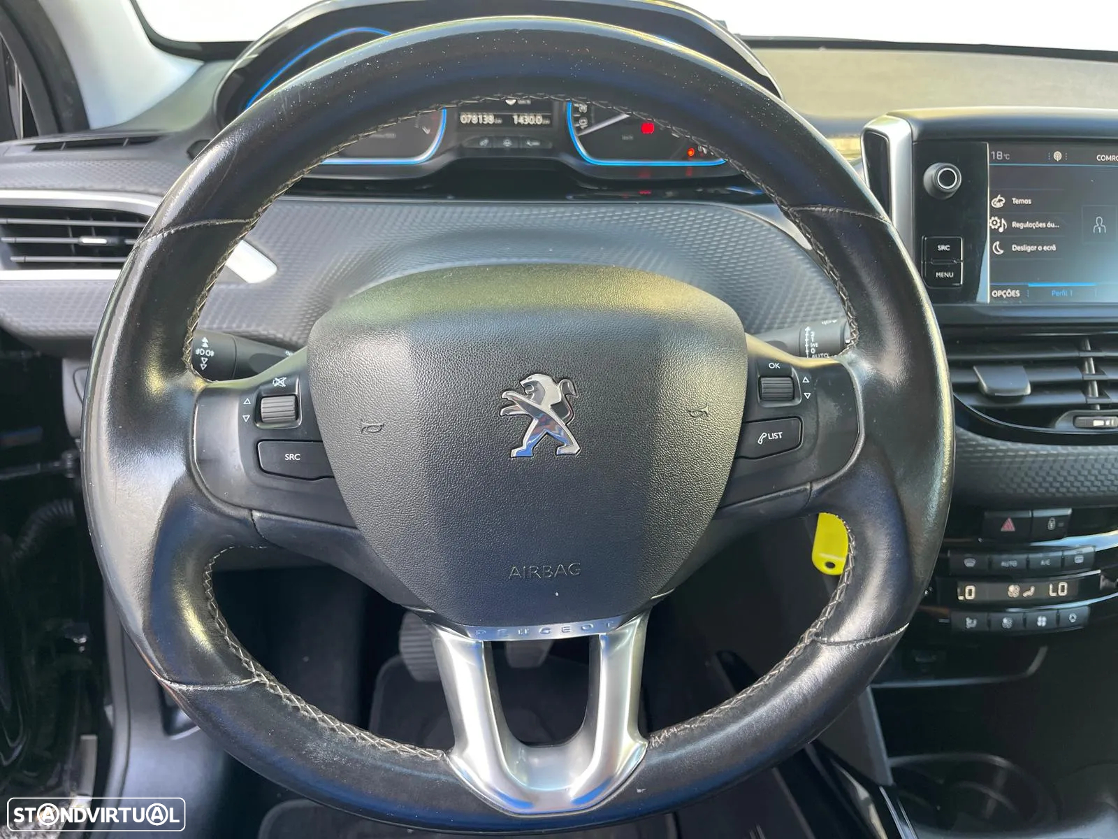 Peugeot 2008 1.2 PureTech Allure - 12