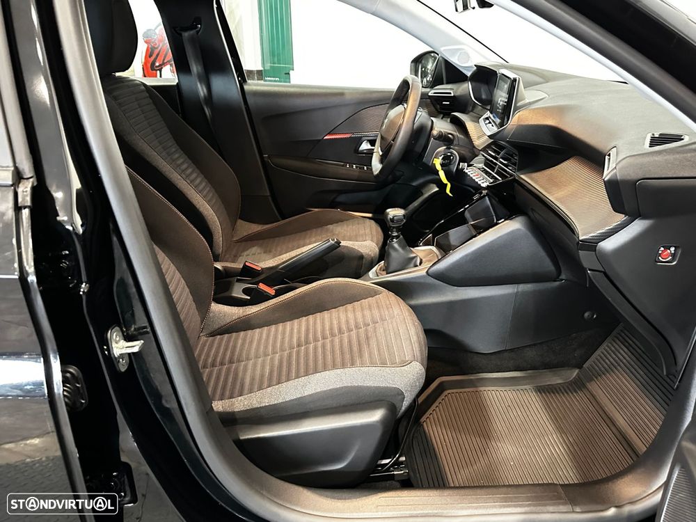 Peugeot 208 1.2 PureTech Active - 26