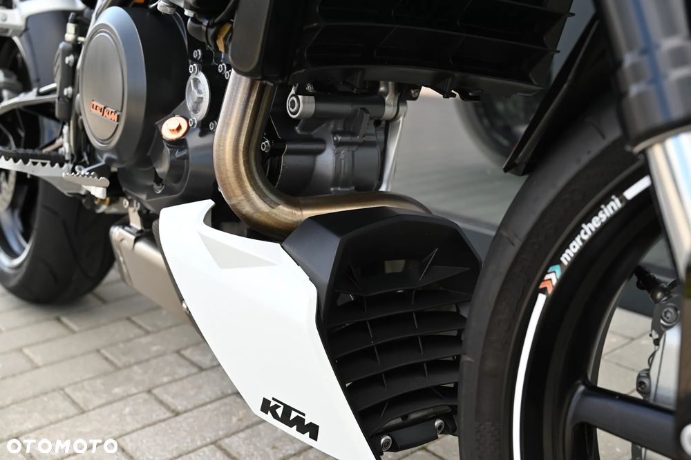 KTM Duke - 24