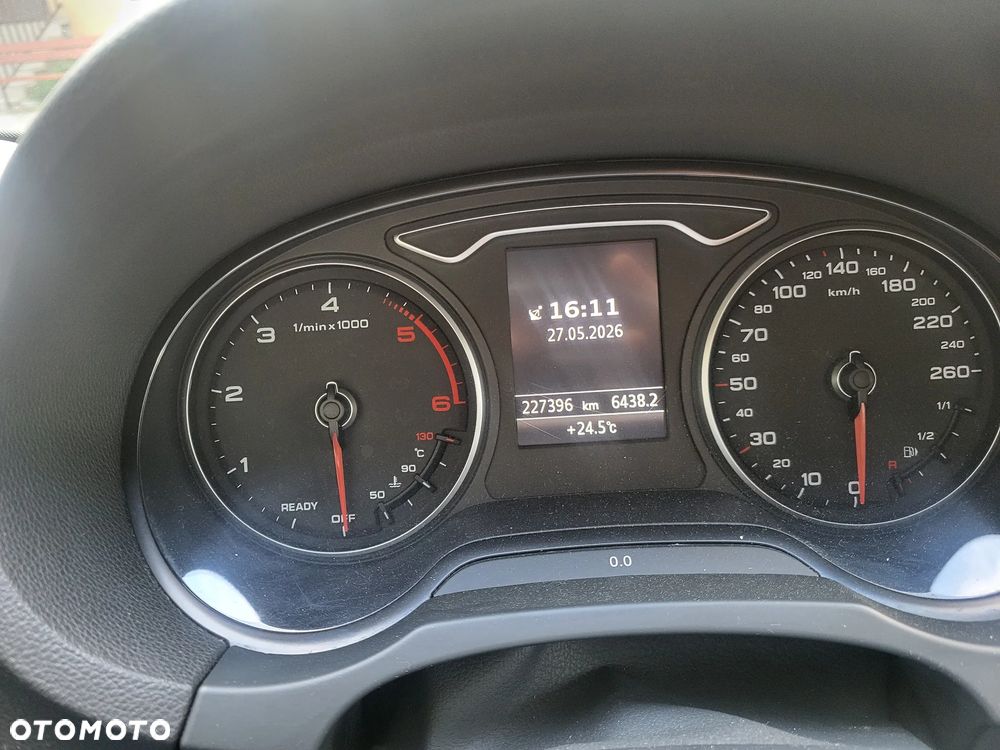 Audi A3 Limousine 1.6 TDI (clean diesel) S tronic Attraction - 10