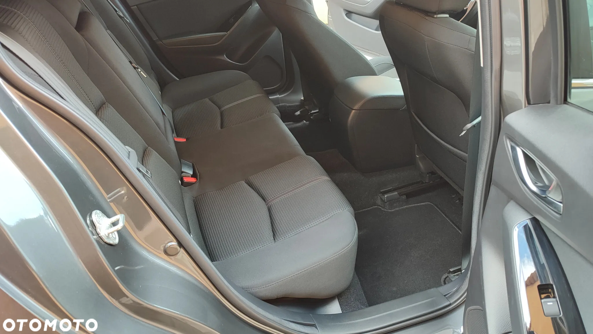 Mazda 3 SKYACTIV-G 120 Sports-Line - 28