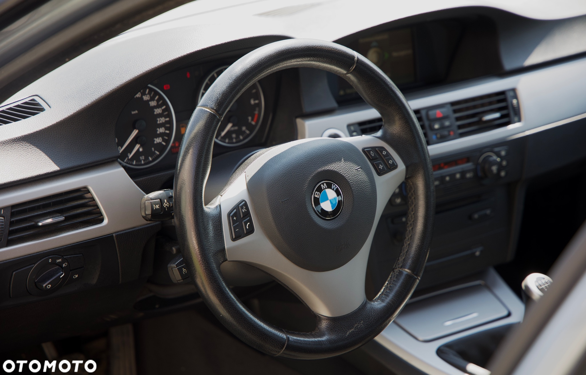 BMW Seria 3 320i - 18