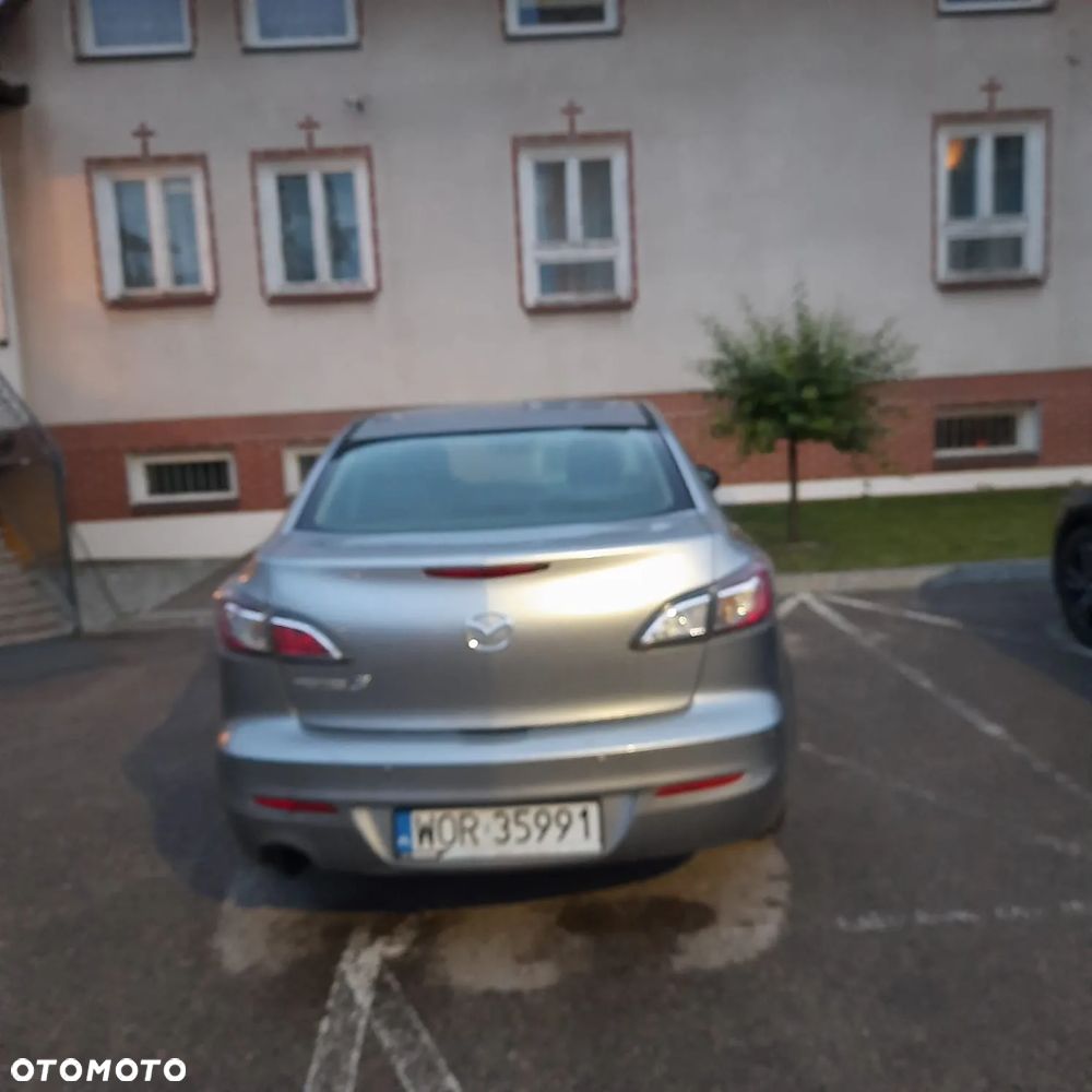 Mazda 3 - 5