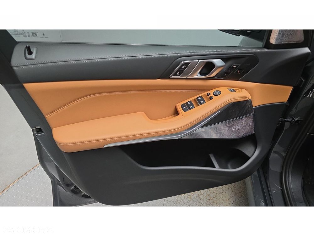 BMW X5 - 33