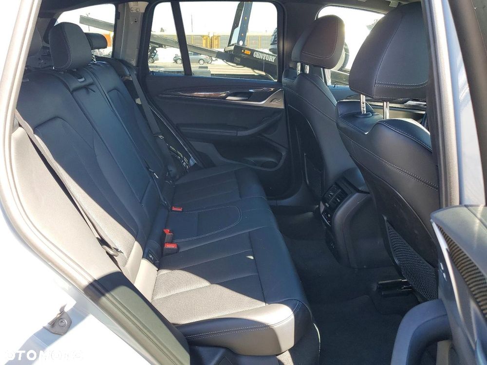 BMW X3 - 10