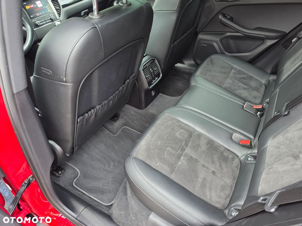 Porsche Macan - 26