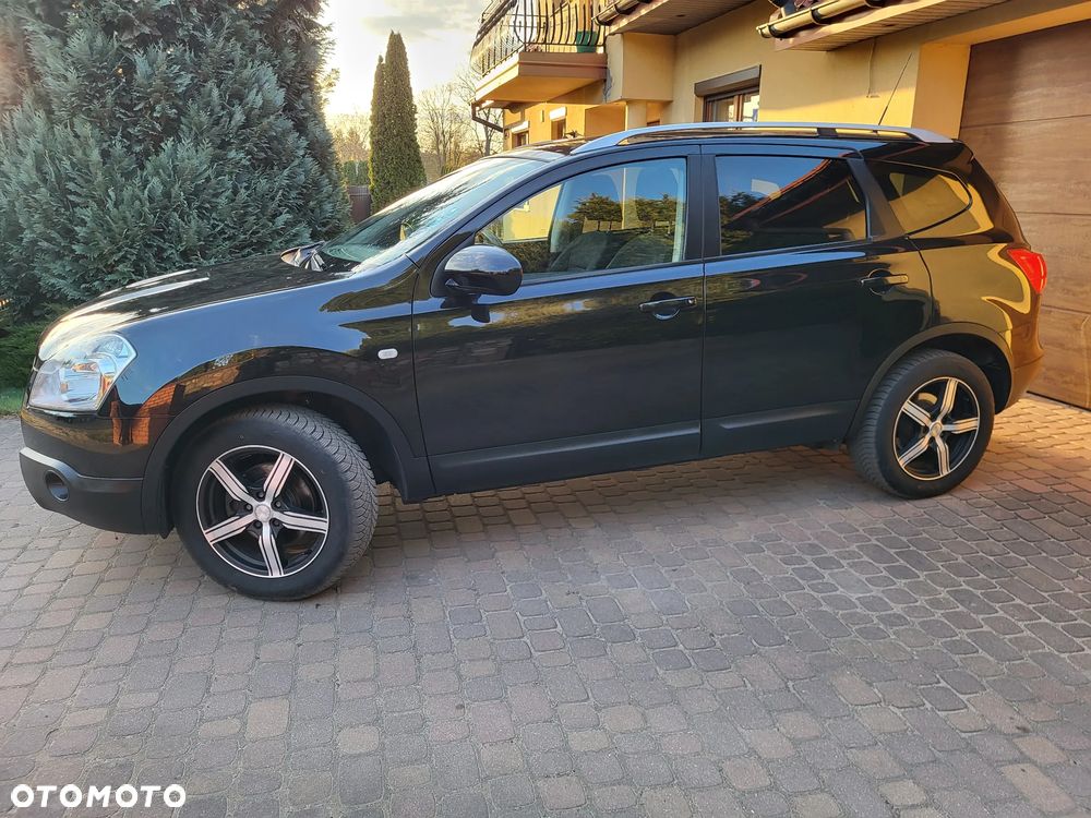 Nissan Qashqai+2 2.0 visia - 31