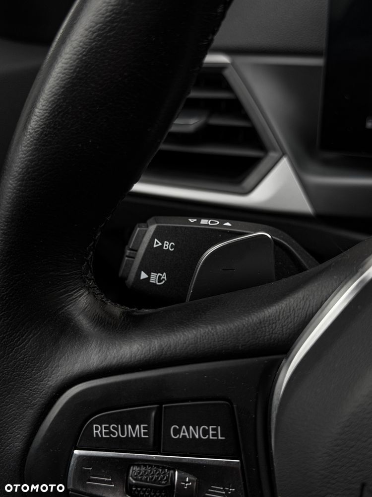 BMW Seria 3 318d Edition Luxury Line Purity - 17