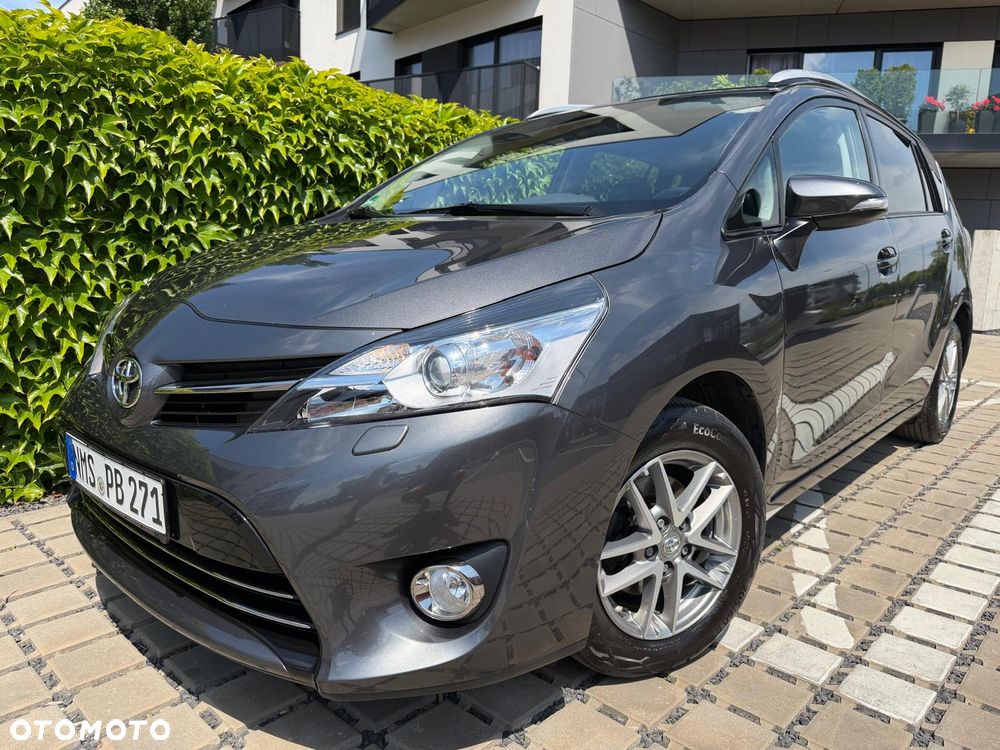 Toyota Verso 1.8 5-Sitzer Skyview Edition - 39