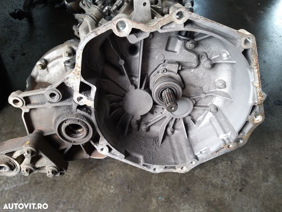 Cutie viteze opel astra h 1.7cdti z17dth  5+1 trepte - 1
