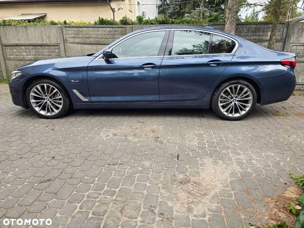 BMW Seria 5 - 21