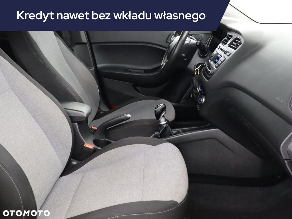 Hyundai i20 - 11