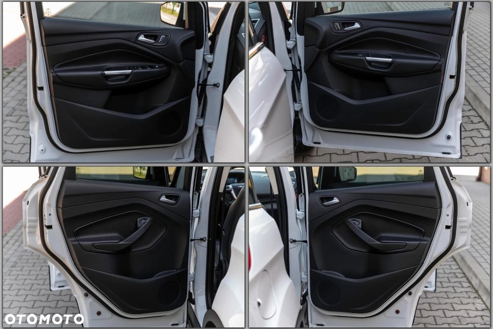Ford Kuga 2.0 TDCi 4x4 Titanium - 38