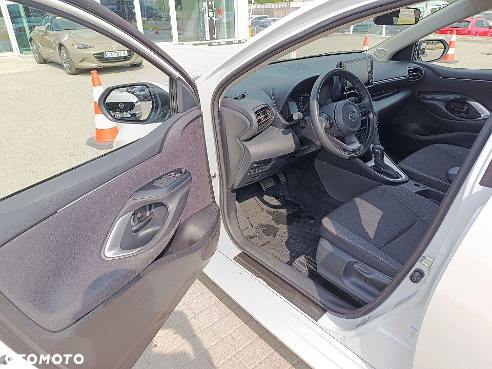 Mazda 2 - 4