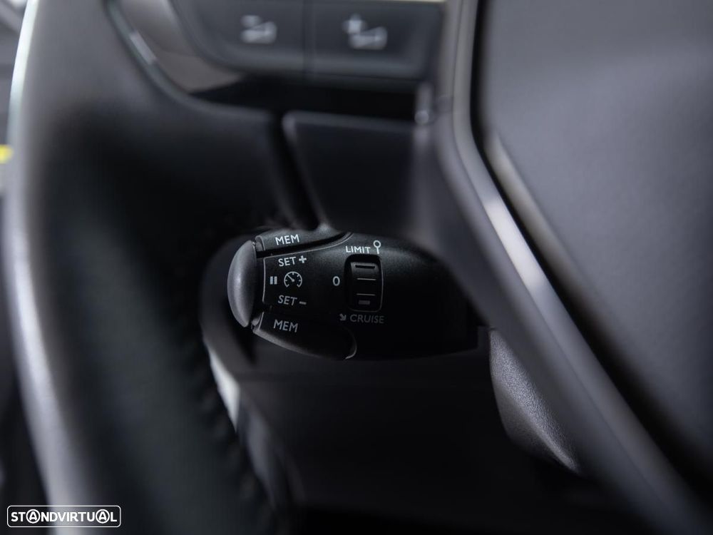 Peugeot e-208 50 kWh Active Pack - 14