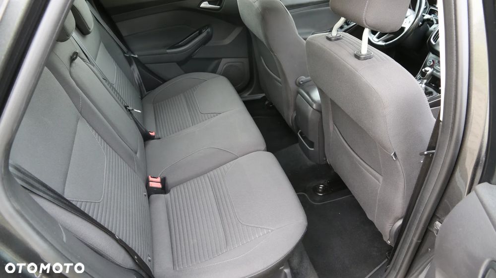 Ford Focus 1.5 EcoBoost Titanium ASS - 8