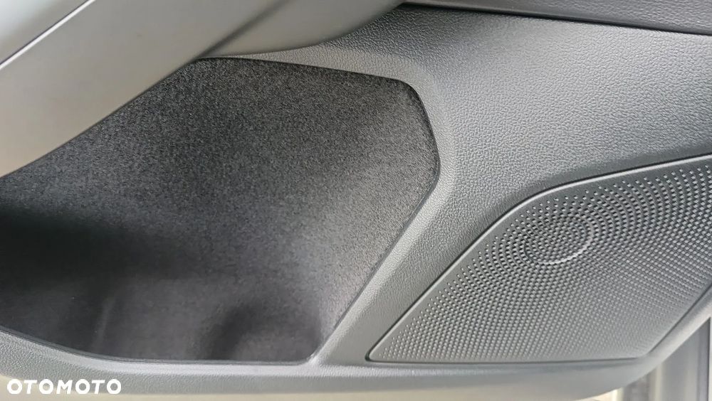 Ford Focus 1.0 EcoBoost mHEV Active X - 23