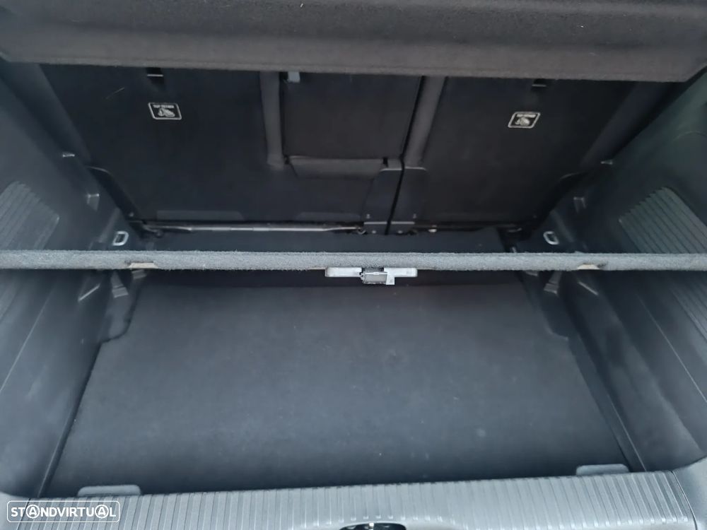 Citroën C3 Aircross PureTech 130 Stop & Start EAT6 OPF SHINE - 36