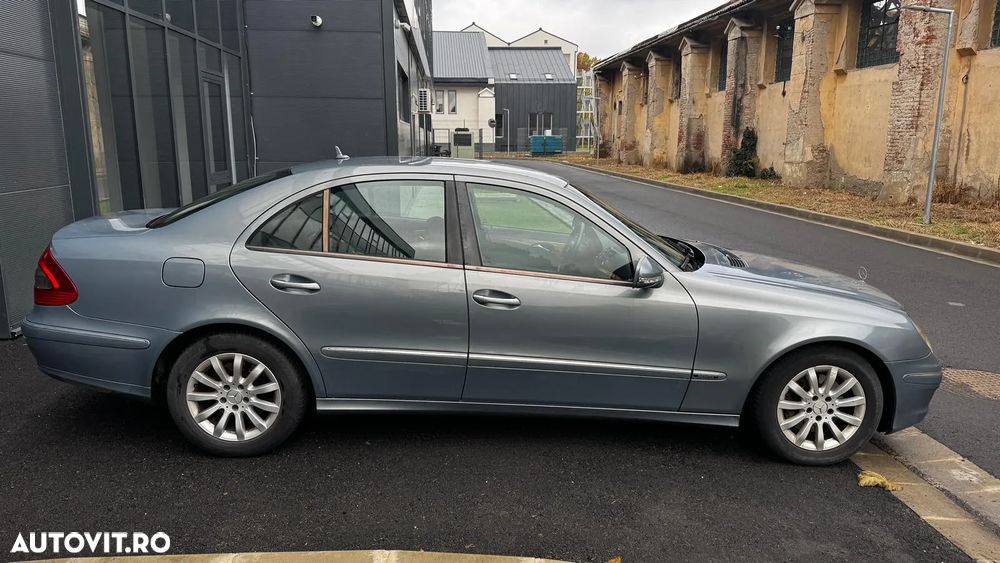 Mercedes-Benz E 280 CDI 4MATIC Automatik - 2