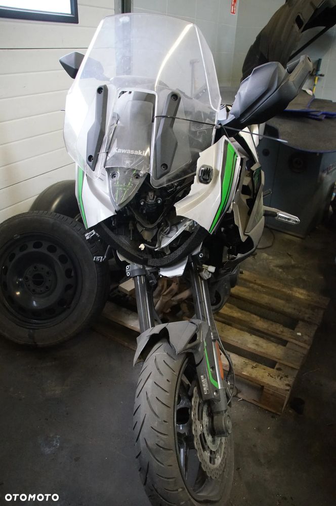 Motocykl na części 692106889 Kawasaki Versys 1000 rocznik 2024 silnik skrzynia wahacz siedzenie rama rozrusznik skup motocykli motorowerów - 3