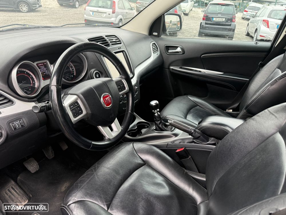 Fiat Freemont 2.0 M-Jet - 9