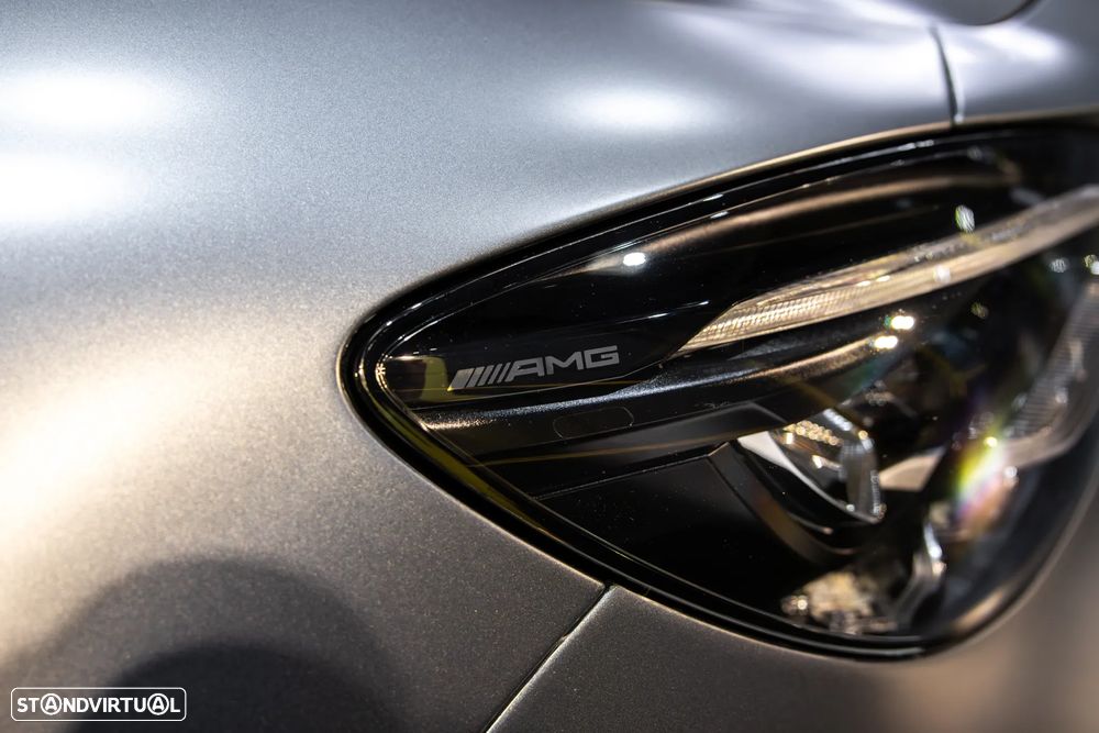 Mercedes-Benz AMG GT R - 20