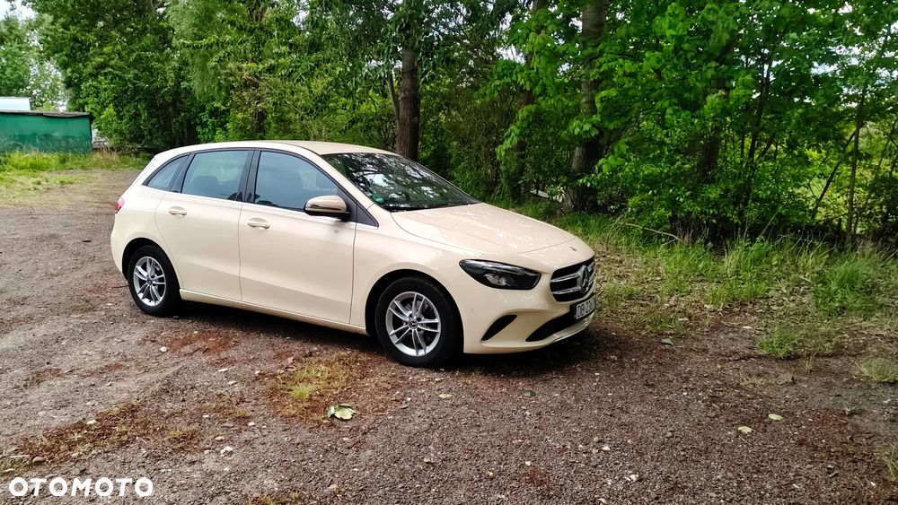 Mercedes-Benz Klasa B 180 d 7G-DCT Edition 2020 - 6