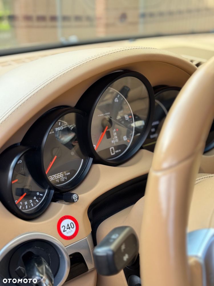 Porsche Cayenne S Diesel - 16