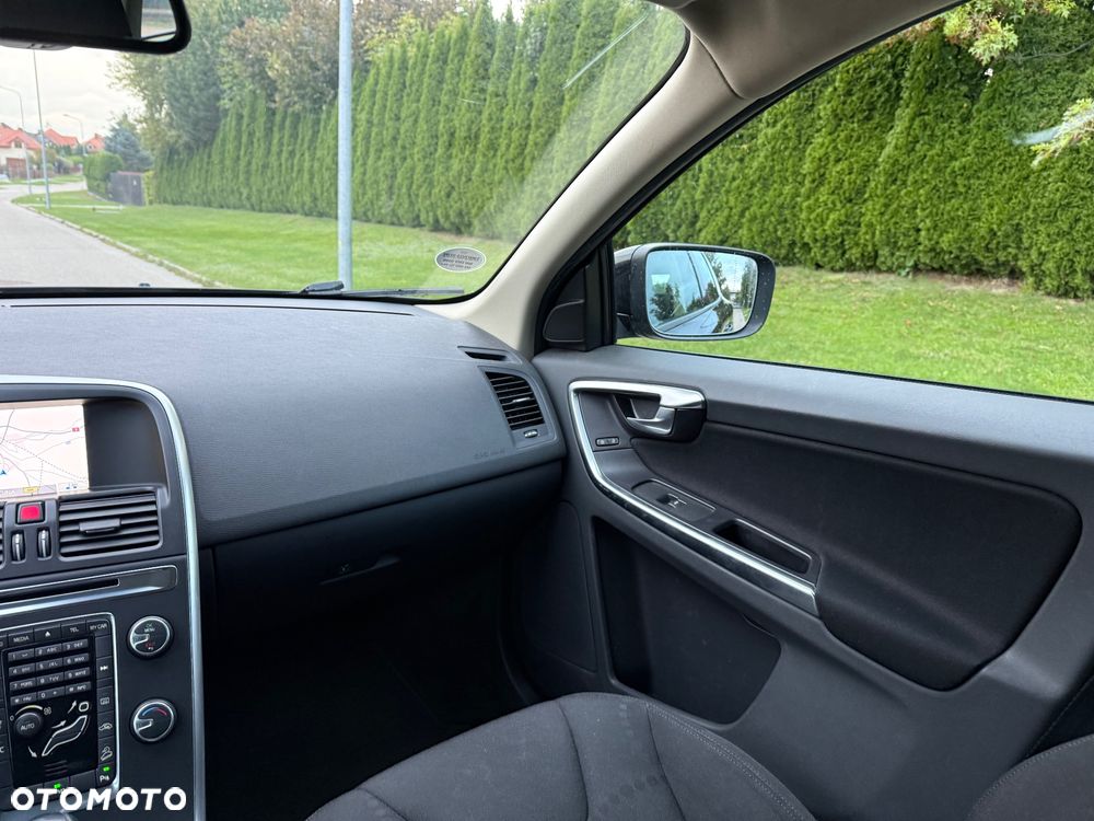 Volvo XC 60 - 10
