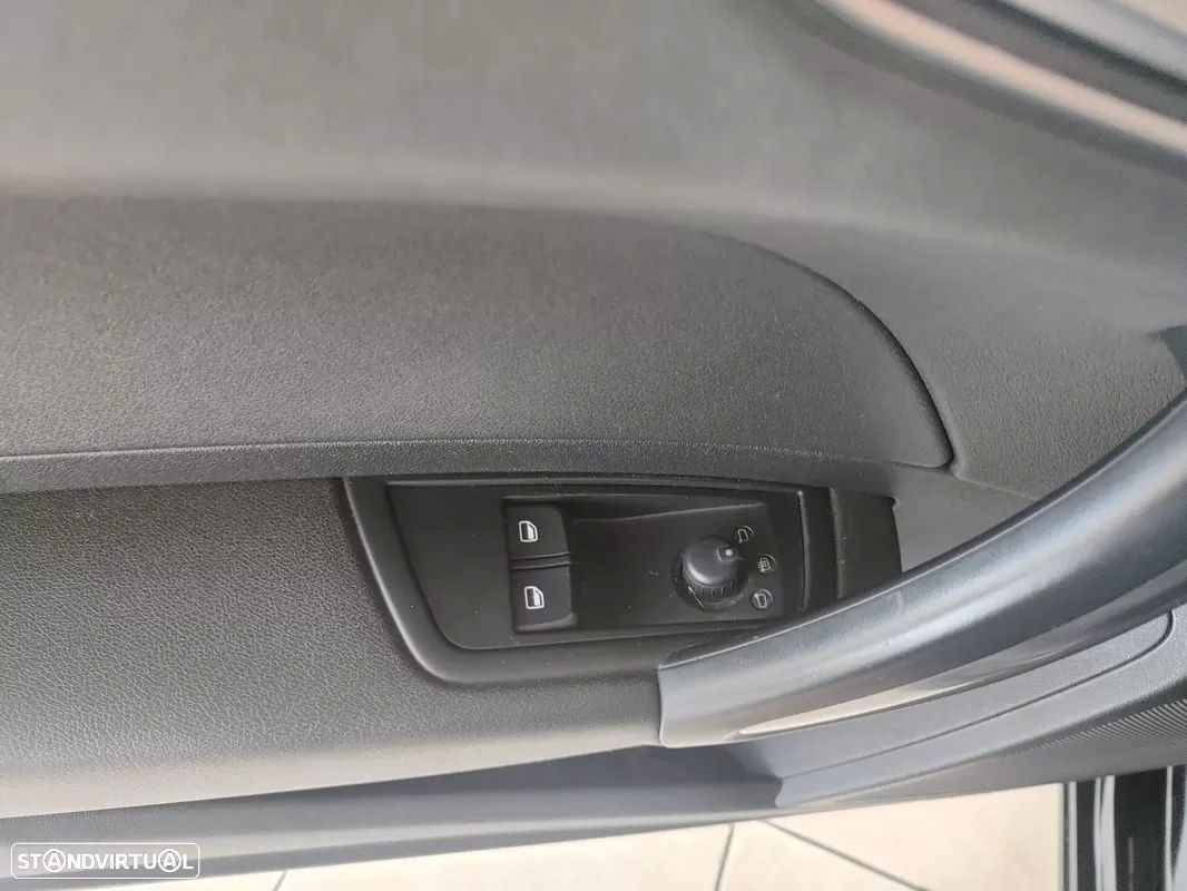 Audi A1 1.6 TDI Attraction - 20