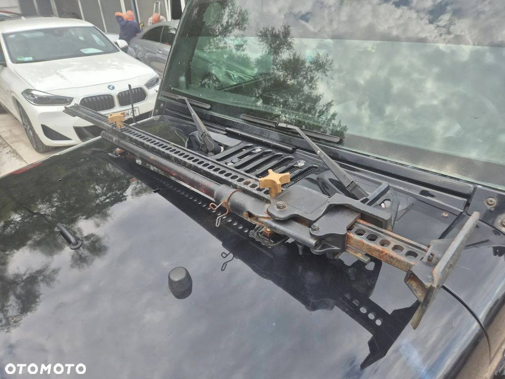 Jeep Wrangler Unlimited 3.8 Sport - 12