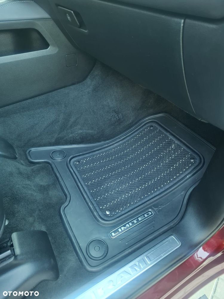 RAM 1500 Crew Cab Limited - 13