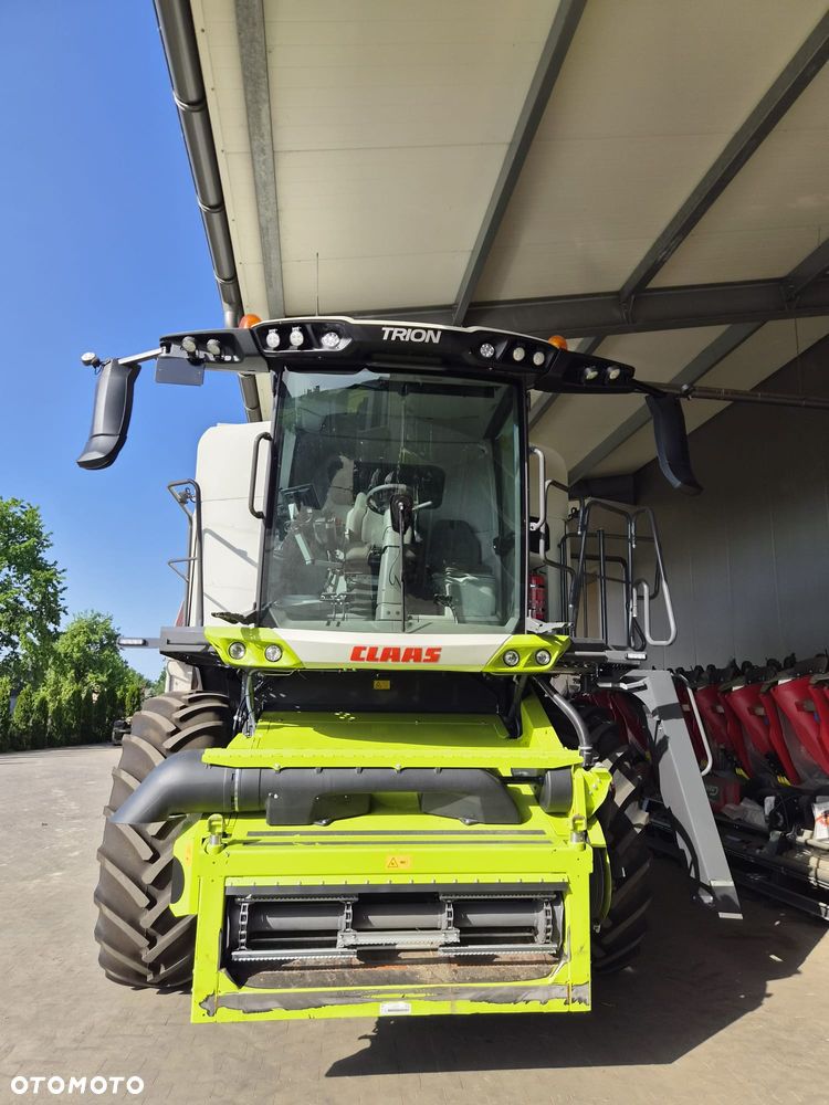Claas Trion 640 - 9