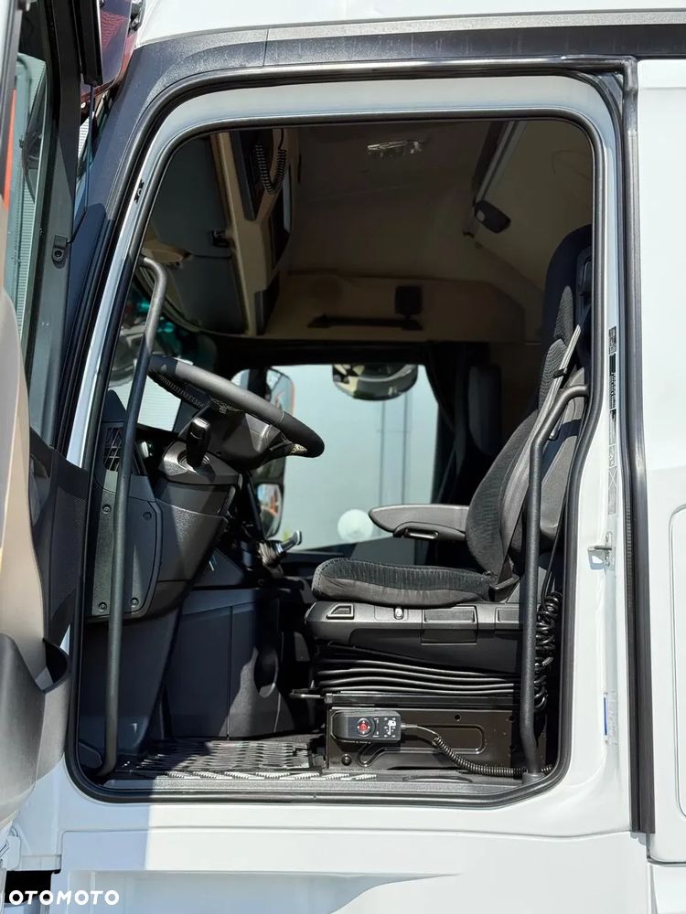 Mercedes-Benz Actros 2542 / E6 / burto-firanka 8,5 m + winda / 21Epal / z Niemiec / sypialka plandeka firana skrzynia - 29